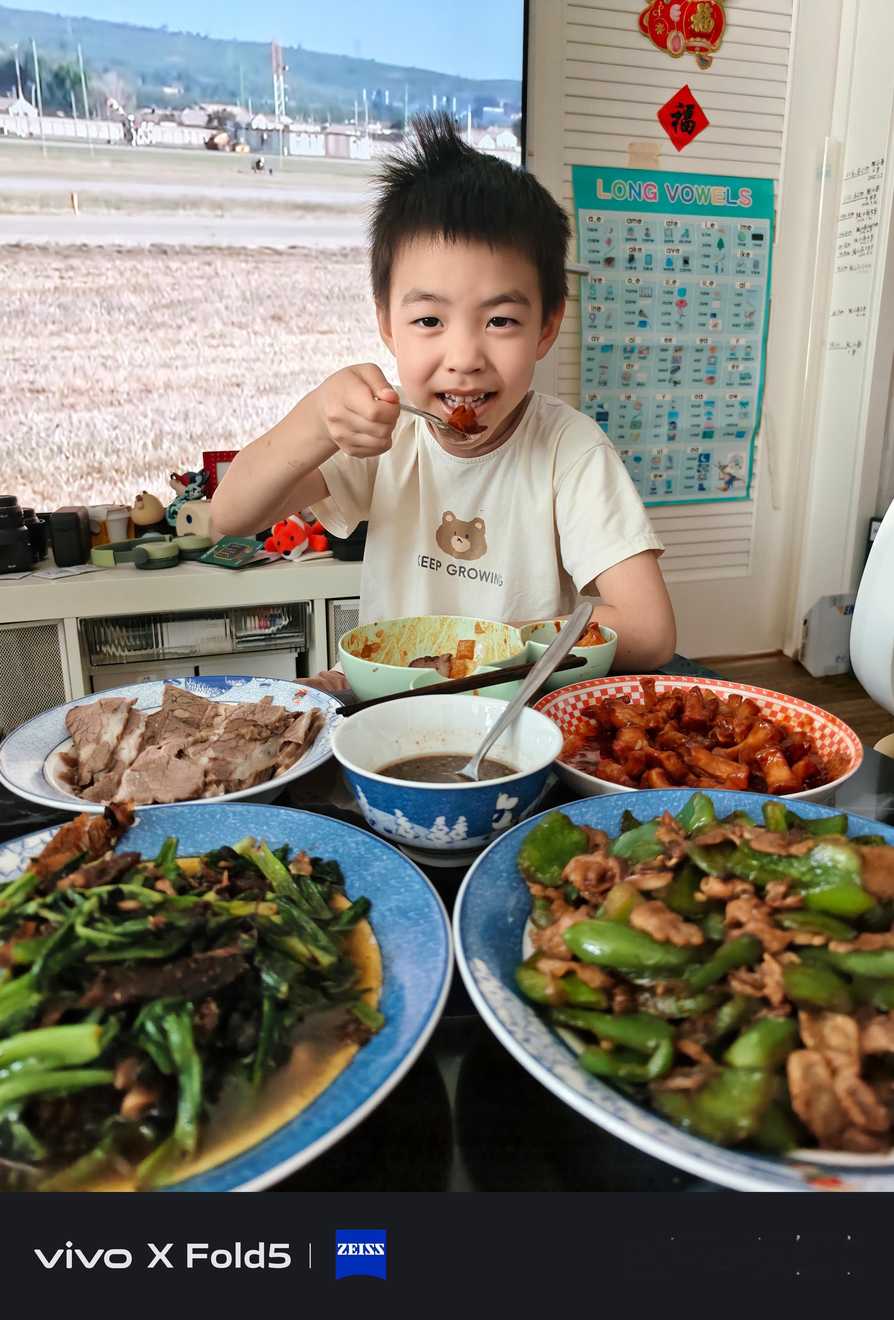 九三盛大阅兵电视上看完阅兵，在家好好做顿饭吃，我们用这样的方式庆祝抗日战争胜利8