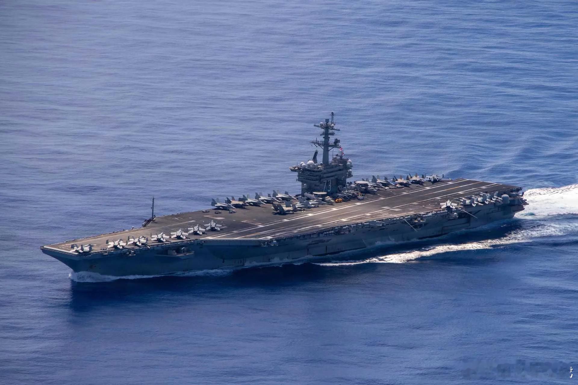 林肯号航母超期部署250天，水兵精神崩溃跳海，美急派华盛顿号救场2026年8月1