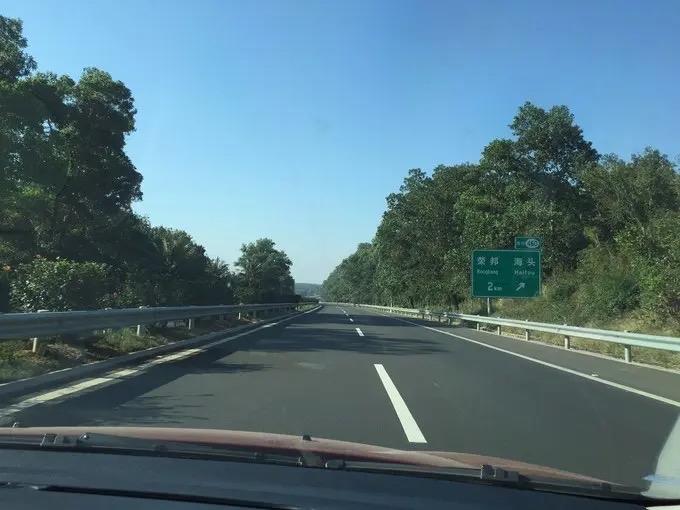 海南封关倒计时！南宁自驾海口，这条高速攻略藏着通关密码海南自贸港封关在即，南