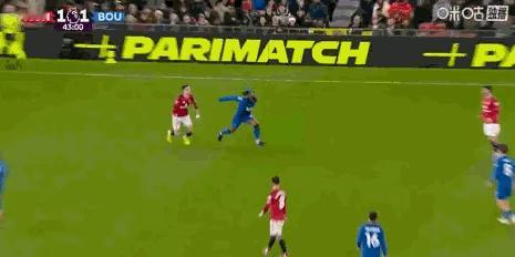 曼联4比4伯恩茅斯｜曼联vs伯恩茅斯比赛43分钟，塞门约和达洛特发生冲突，两人