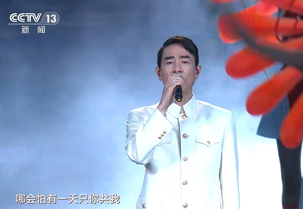 想到会有陈小春了，但是没有想到，没有张智霖。同时没有想到的，居然会有钱嘉乐。