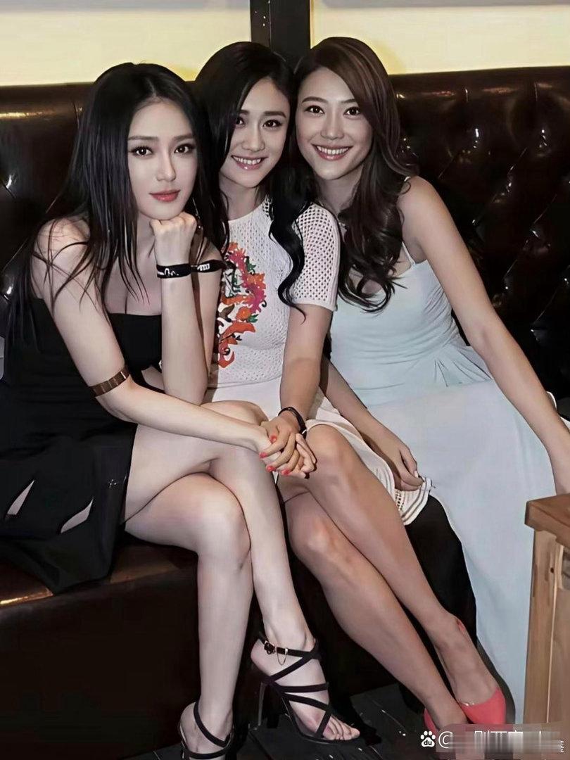 秦岚18岁时真的美的让人窒息了。