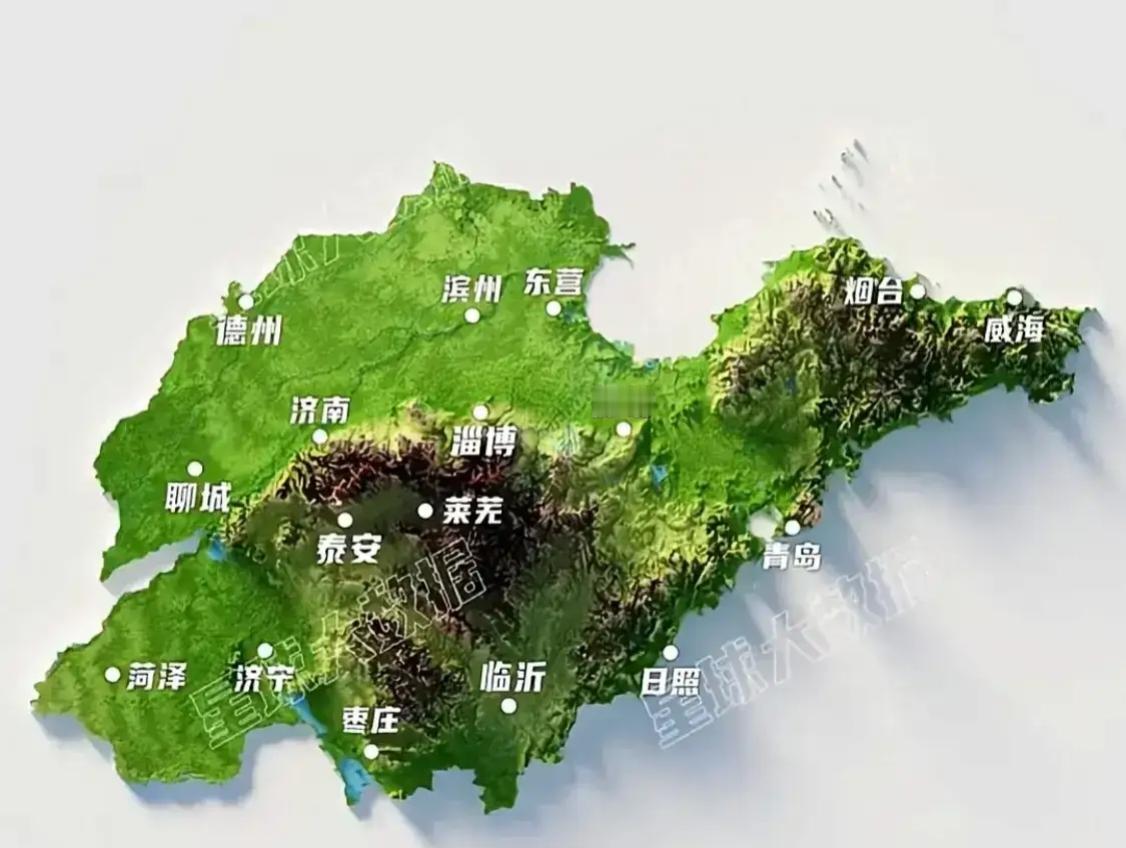 作者观点差矣，济南黄河之北是一望无际的盐碱不毛之地，济南往东往南发展更有潜力，潍