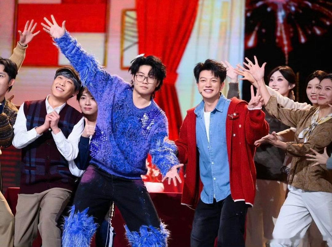 漫才兄弟首谈在王一博后面演出感受过去这么久还在被别人提起，我担的实力就是这么被