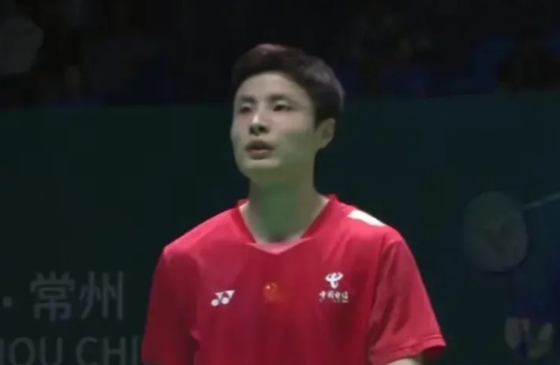 客观的说，如今的世界男羽第一高手我国悍将石宇奇对男子羽坛的统治已经达到或者超越了