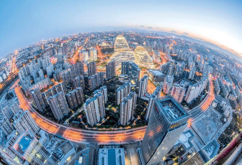 2026年，中国楼市正迎来颠覆性的全新变局！2026年，中国楼市正站在一个
