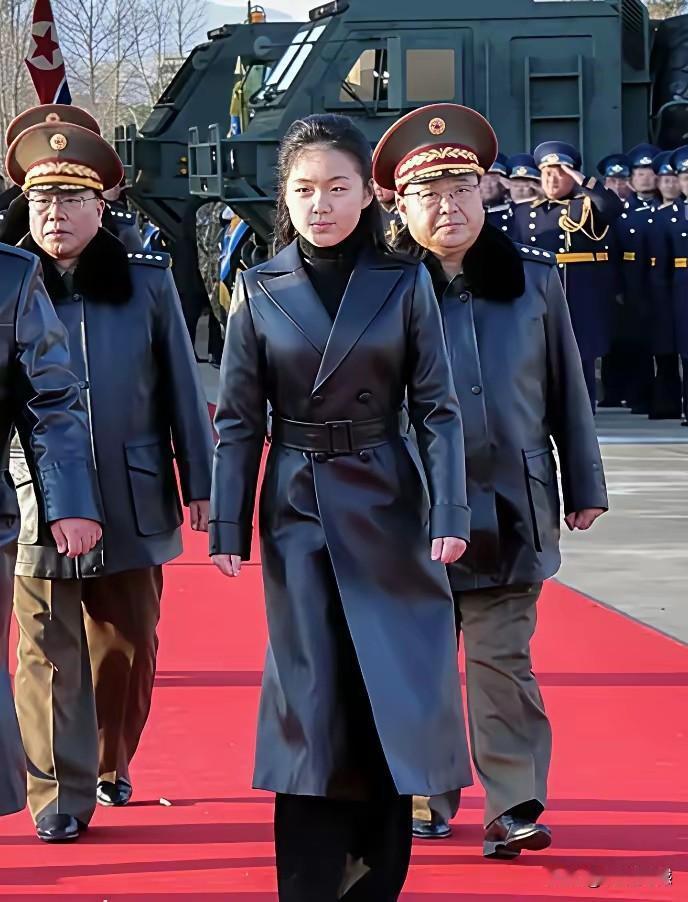 人才都是培养出来的，而且多数都是从小培养出来的，这个女孩在很小的时候，就已经见过