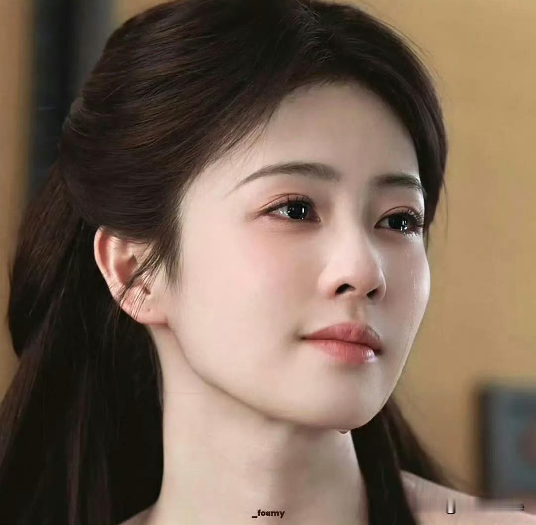 7月3日，到底是谁想演李清照啊？一大早拉白鹿站岗，白鹿一看就不适合这个角色，李