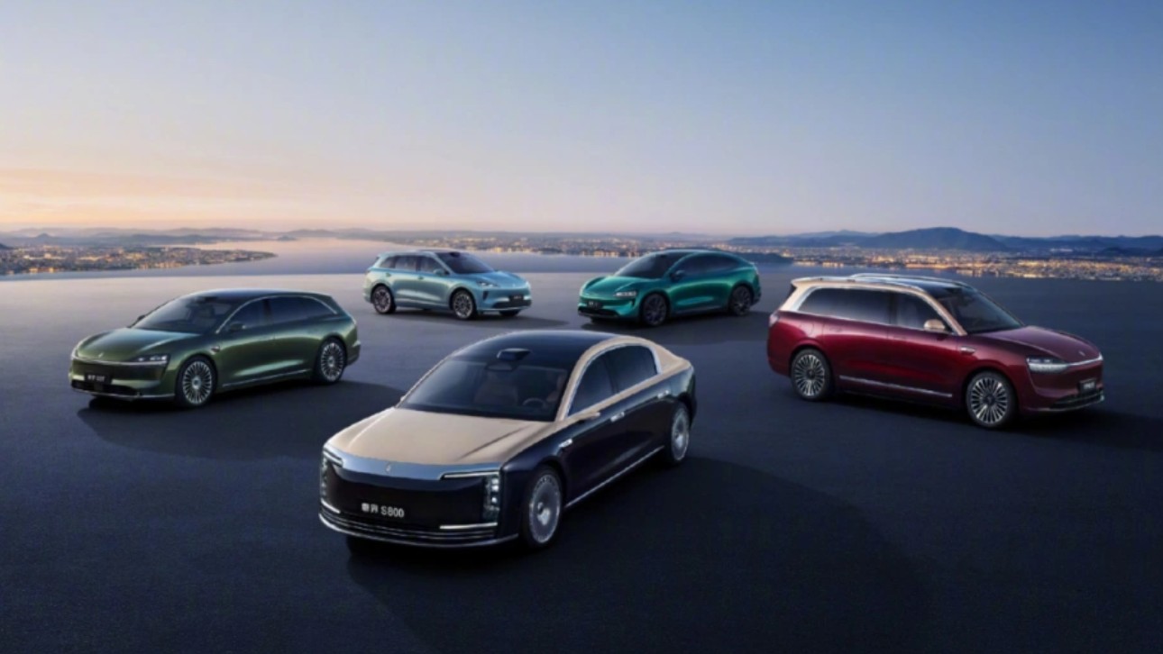 3月新势力销量出炉，在传统淡季各家表现相对稳定。鸿蒙智行超过26000辆，排在前