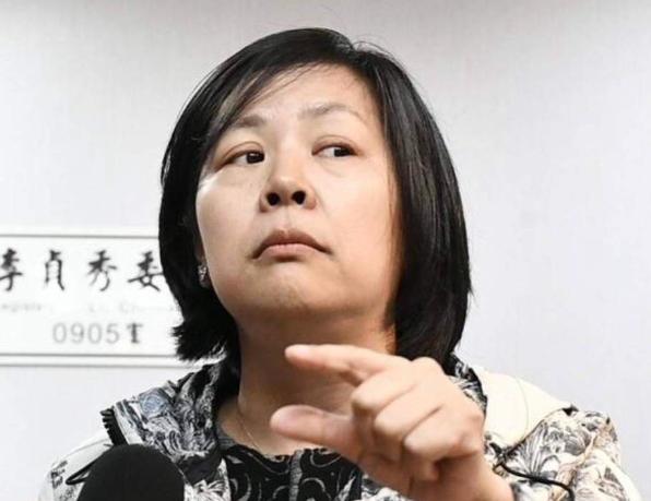 李贞秀这招狠，她说：中国要守护台湾陆配，请中国大陆对黄国昌终身追责。说这话的李贞