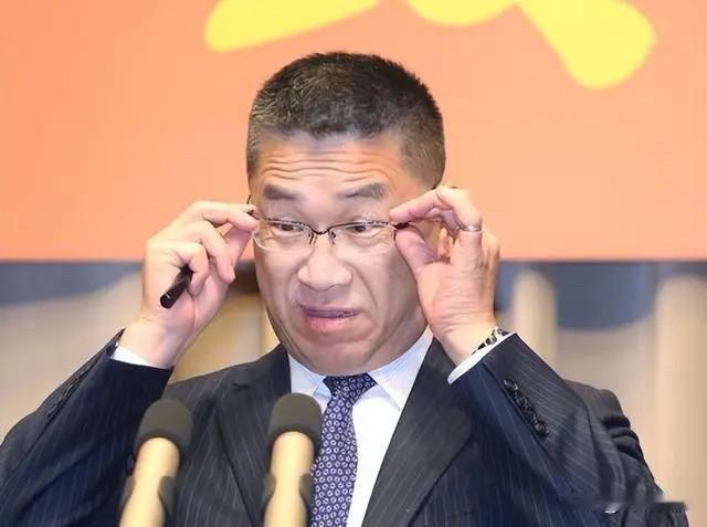 徐国勇的文化水平是真够呛啊！来自岛内1日消息，民进党“秘书长”徐国勇在被媒体问