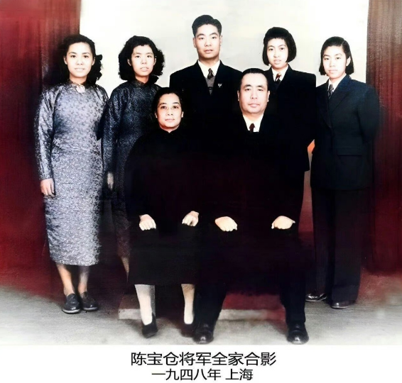 《沉默的荣耀》里和吴石一起就义的陈宝仓，在被捕前的3个月做了一件特别重要的事情，