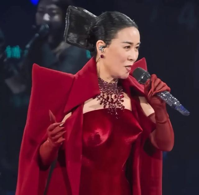 那英北京演唱会网传收入千万？我们一起看看仅行业测算，官方没有公开准确财报。