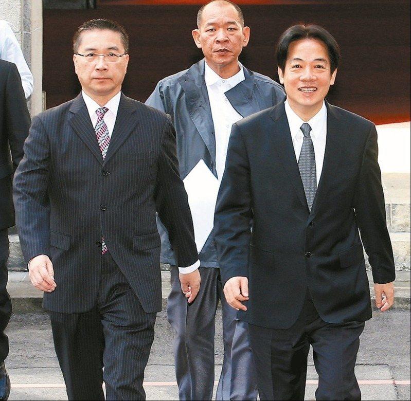 赖清德徐国勇等“台独”分子否认台湾光复并叫嚣“当时台湾人都是日本人”,结果遭围攻