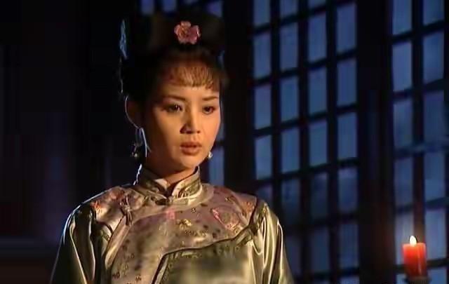 乾隆22年，康熙帝97岁的定妃去世。她一生仅被康熙帝宠幸过一次，却凭着这次偶然的