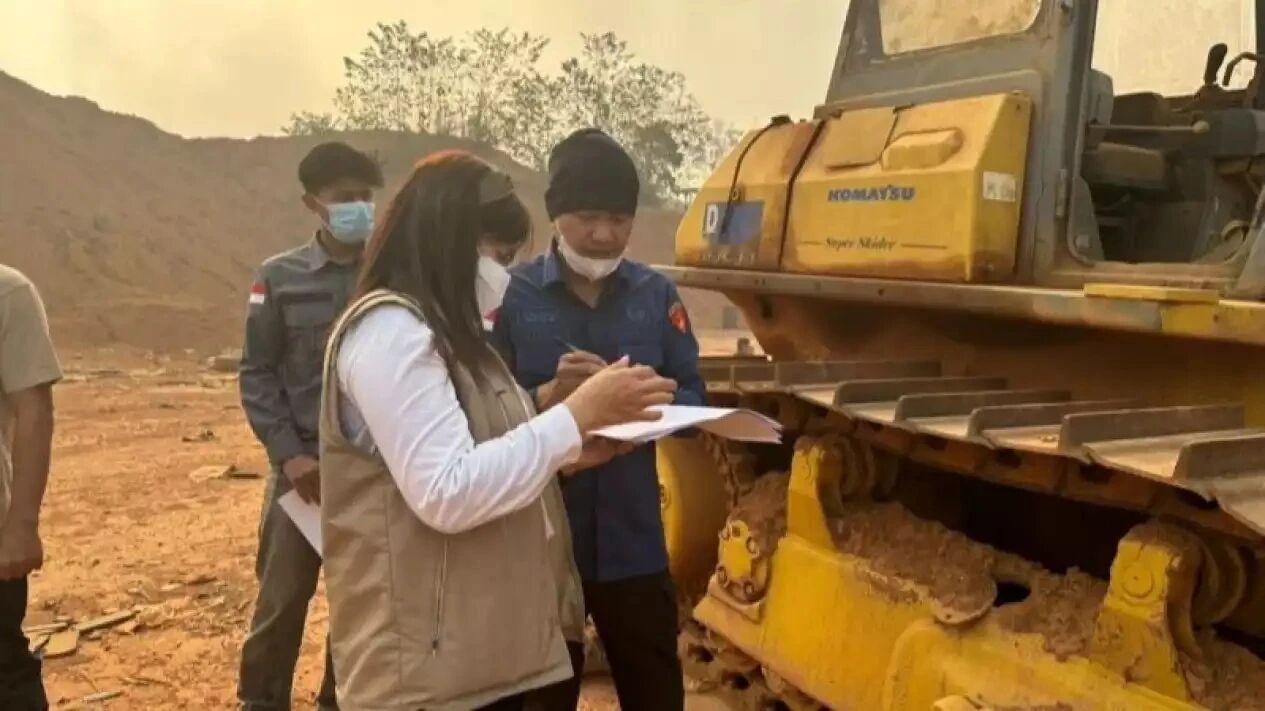 印尼铝土矿腐败大案爆出来，真的一点都不意外。八年时间里涉事企业靠着采矿许可证钻