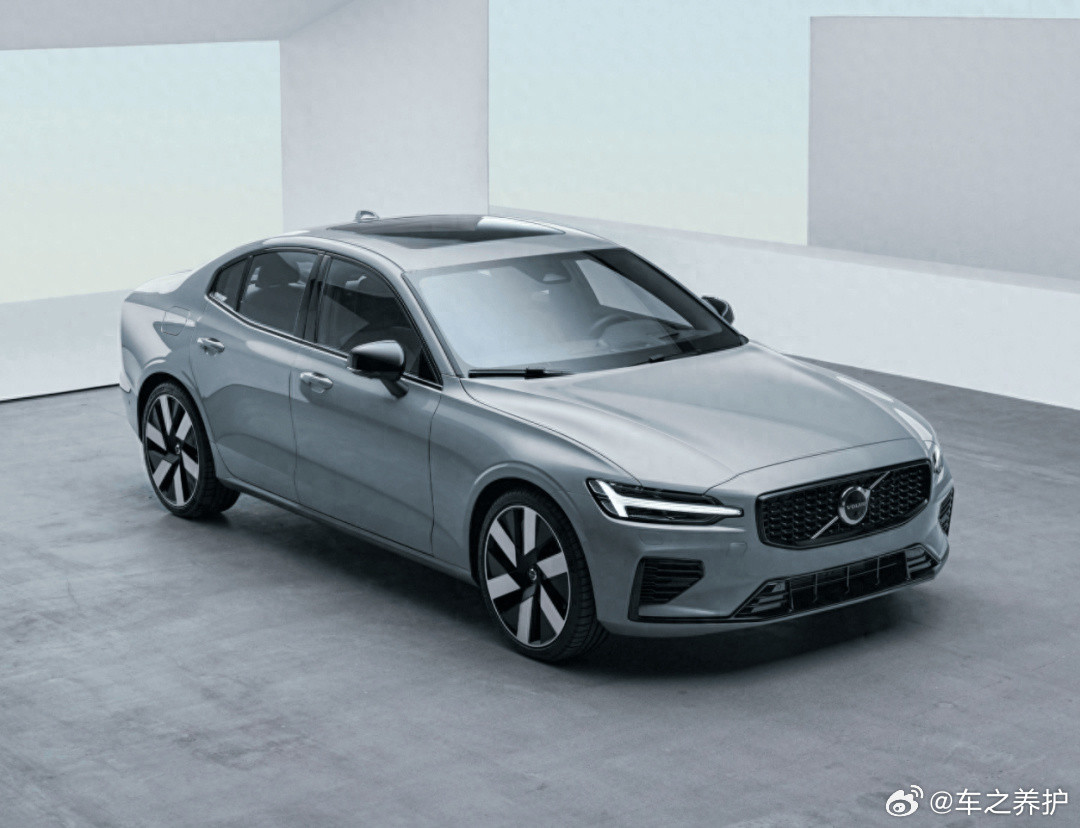 2027款沃尔沃S60来袭，跟 BBA 抢客户，有戏吗？沃尔沃正式推出...
