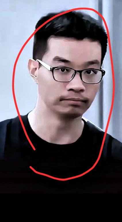 休斯顿监狱的灯彻夜不灭，徐泽伟盯着天花板，终于理解外界常提及的观点：“黄金营救期