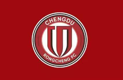 四川上一次拿冠军是什么时候？答案是没有。四川足球最接近冠军的是2004年，当时