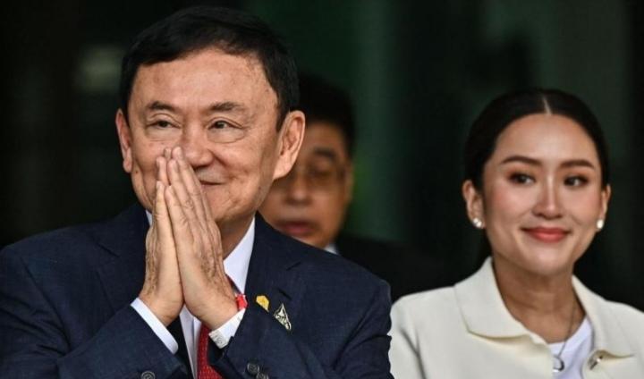 佩通坦作为为泰党领袖突然辞职，特别是正值泰国大选前夕，这一举动引发广泛关注。