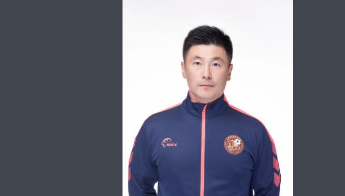 大连英博已跟本土大牌教练完成新合同签约，这几年带队表现深得认可，曾有机会执教国足