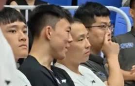 浙江稠州终于签字盖章放走王奕博了，王奕博成功和青岛队达成了三年顶薪的千万大合同，