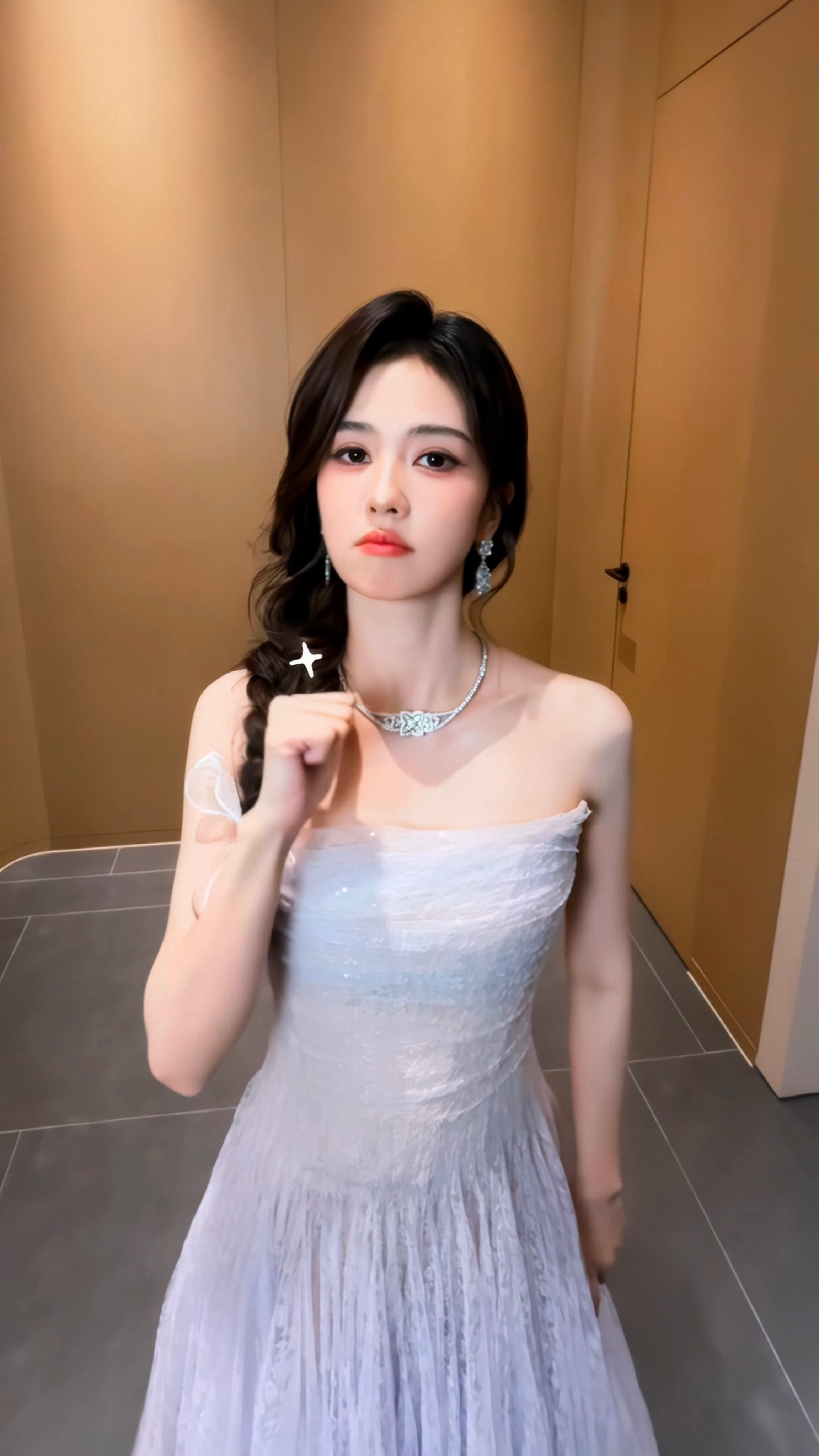 送一组可爱撒饭live璃🍐白鹿已争气争气再争气.白鹿叶璃