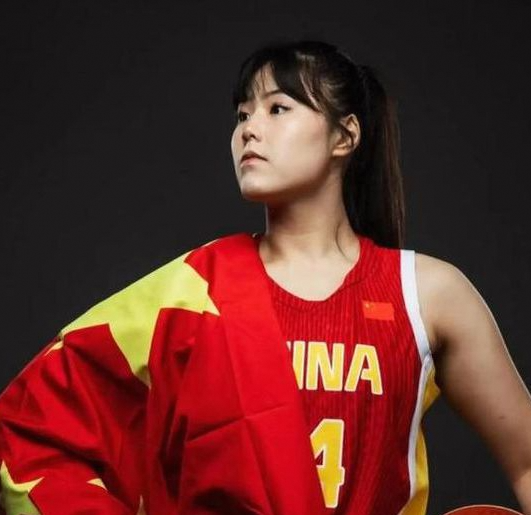 李月汝是否征战亚洲杯：女篮期待本人待定