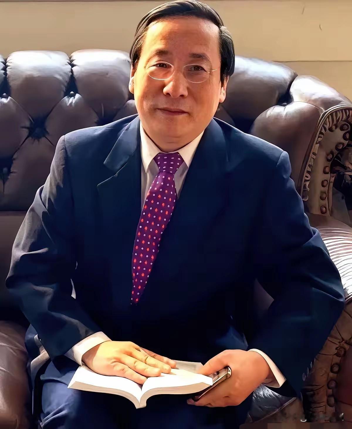 高志凯刚把甲午海战的旧账翻了出来，一句话捅破了窗户纸。高志凯重新说起甲午海战