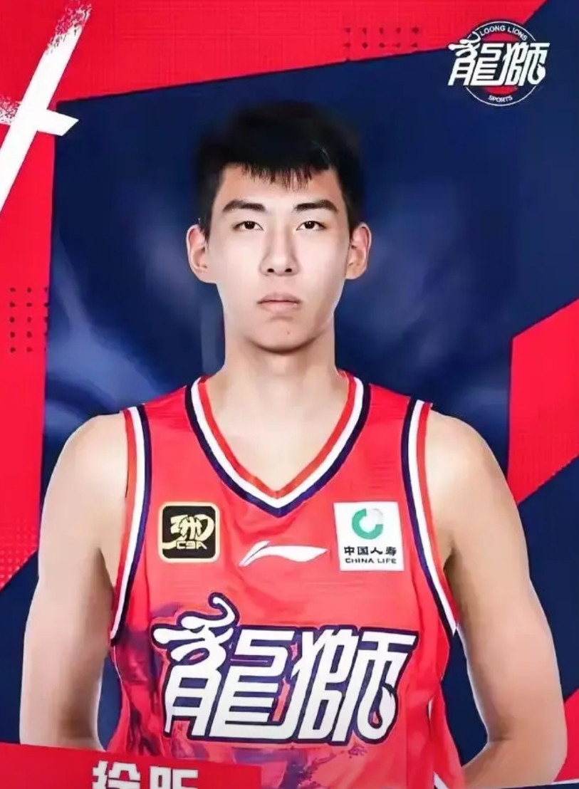 发现了吗？下赛季能带给广东球迷惊喜的，或许不是广东队而是广州队！原因很简单。广