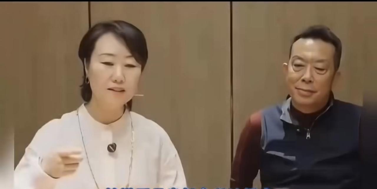 西贝贾太太其实就是十年前流行去日本背智能马桶盖的那类人。两三千，三四千背回来后发