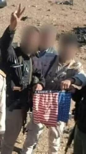 美国营救第二名飞行员的名场面来了。虽然美军在凌晨把F-15战斗机第二名飞行员