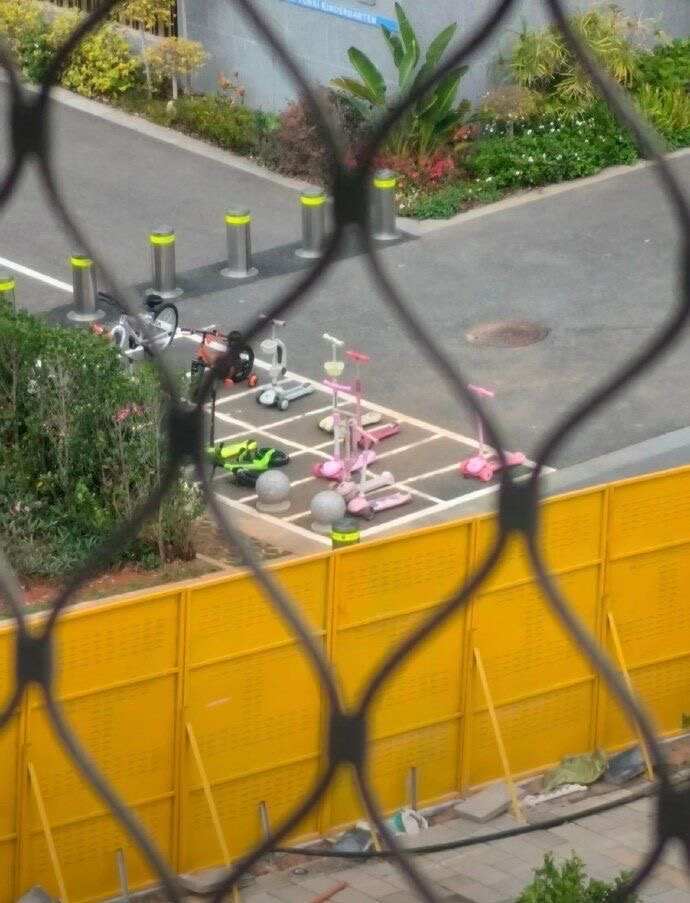 人类就是这么可爱原谅这个世界5分钟