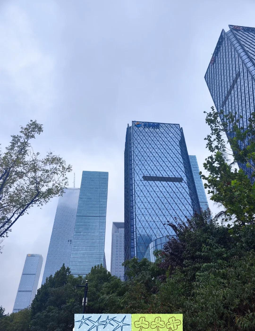 济南横空出世打破了大家心中牢不可破的格局很多人觉得北上广深之下，按照GDP排名