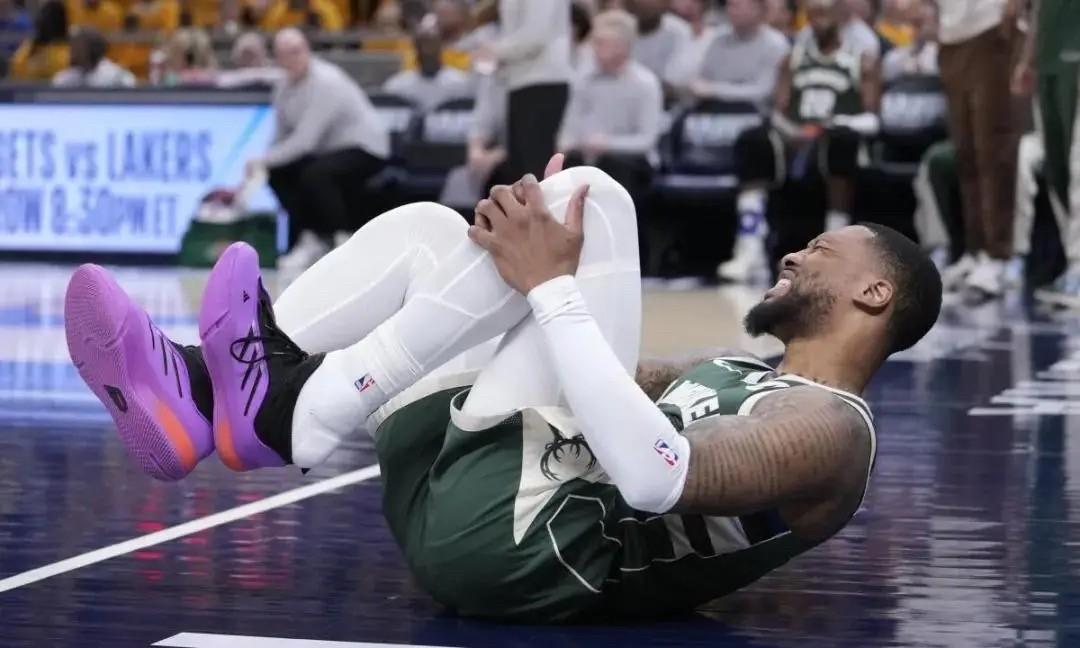安东尼所言极是啊雄鹿裁掉利拉德震惊NBA，前NBA球员安东尼在网上连发数条评论