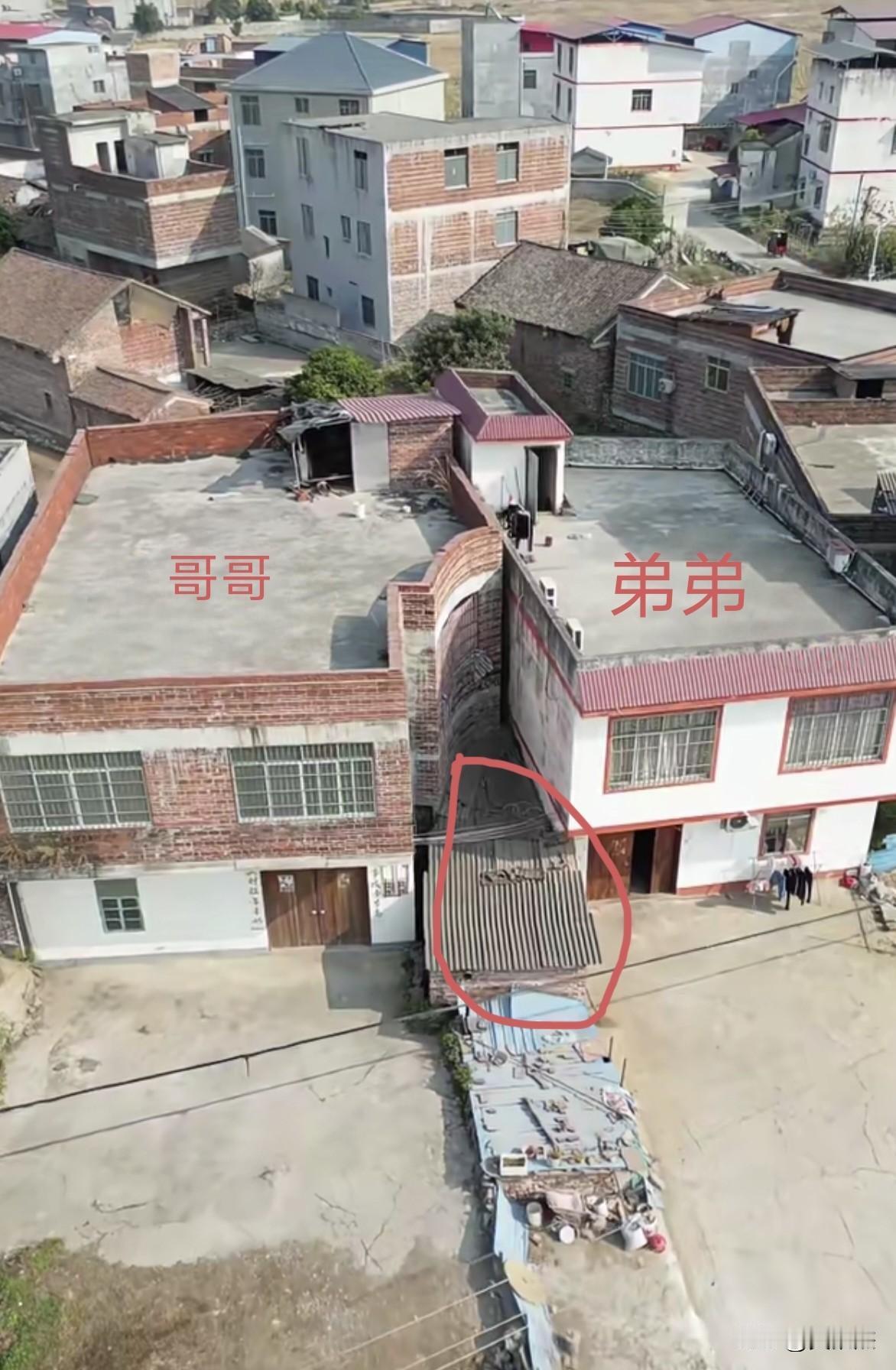 父母住的小房子，以后应该归谁？