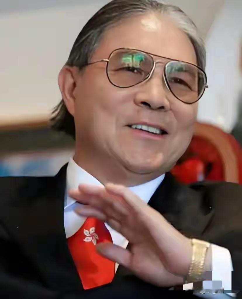 其实大家心里很清楚，​就连霍震霆心里也清楚，​那么多反申奥的声音，其实一点也