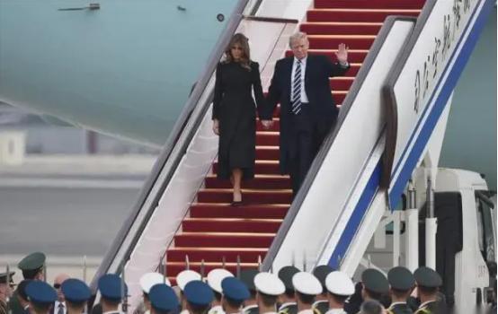 特朗普访华要泡汤？英媒：中方已严厉警告，若越过红线就别来。果然，特朗普并没有