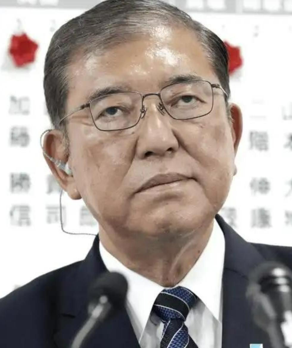 日本这次算是豁出去了，横竖都是死，不如放手一搏，赌上国运。他们估计要趁着国际局势