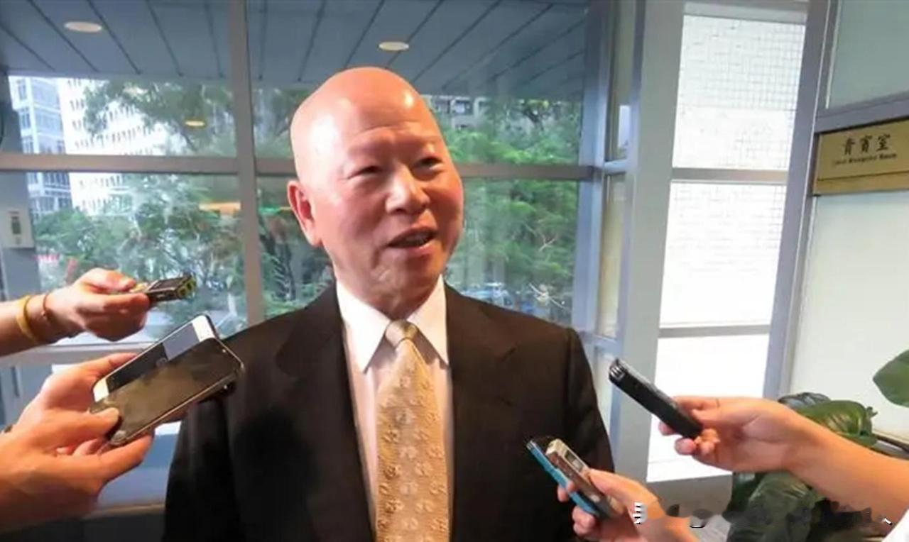 清查台湾本岛祖籍的动作，直接宣告停摆！很多人以为效仿新加坡驱逐出境就能一劳永逸，