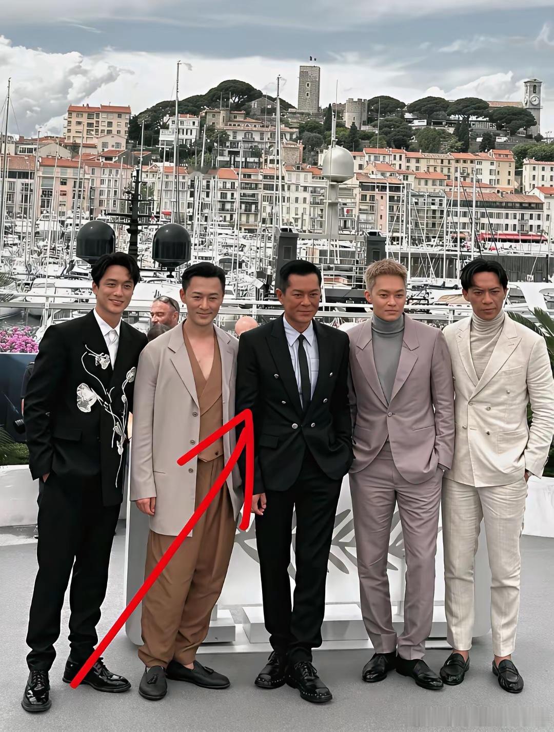 感觉林峰比古天乐都帅呢？