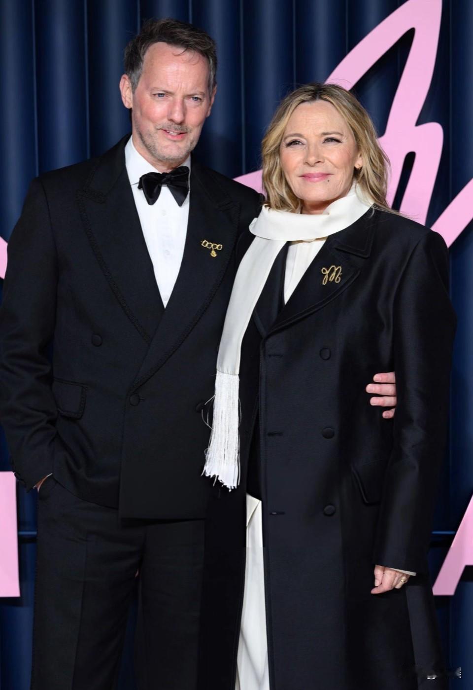 Kim69岁结婚！活成了现实版Samantha～在近日美剧《欲望都市》