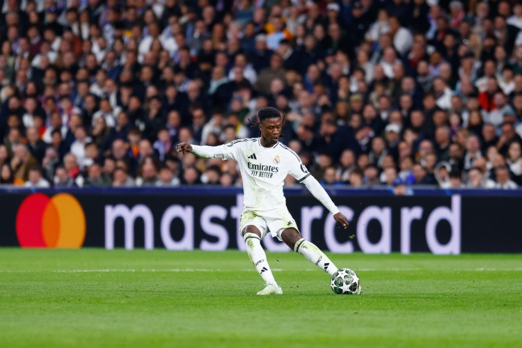 马卡点评卡马文加: 阿隆索实现战术理念的基石, 将居莱尔挤上替补