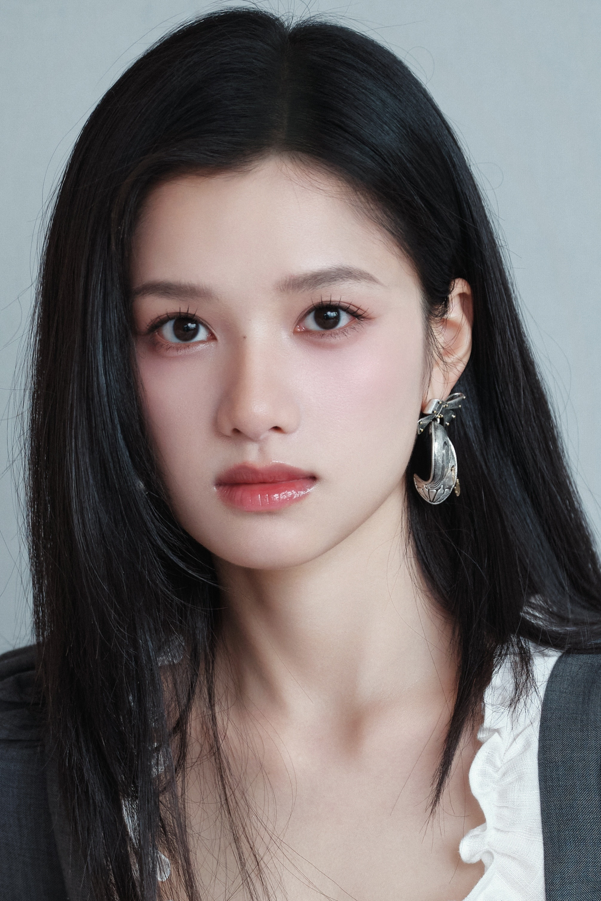 张婧仪焕羽追剧团​​​