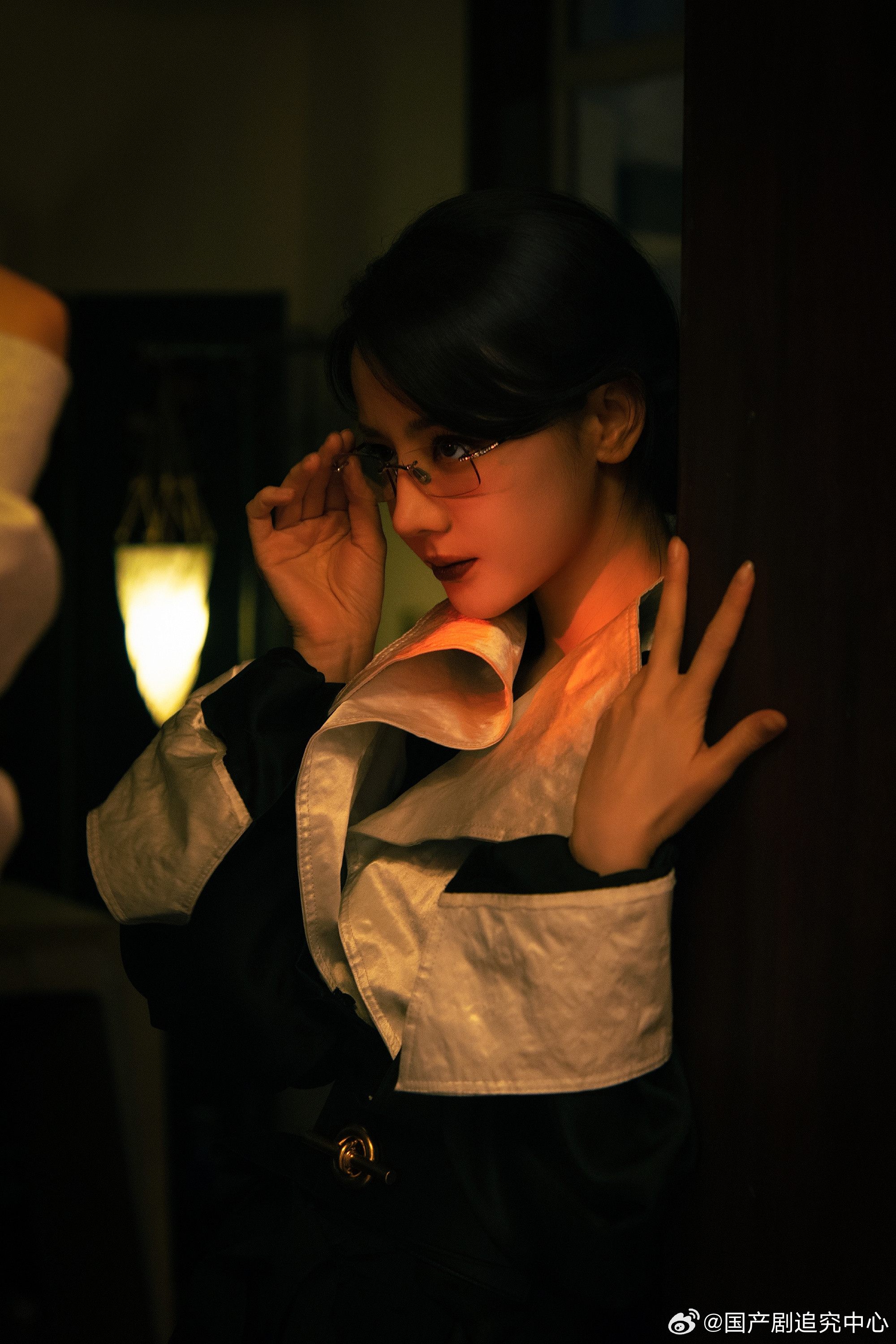 1.迪丽热巴早年曾计划打造个人生活类品牌，尝试开连锁面包店，最终因耗费精力过多