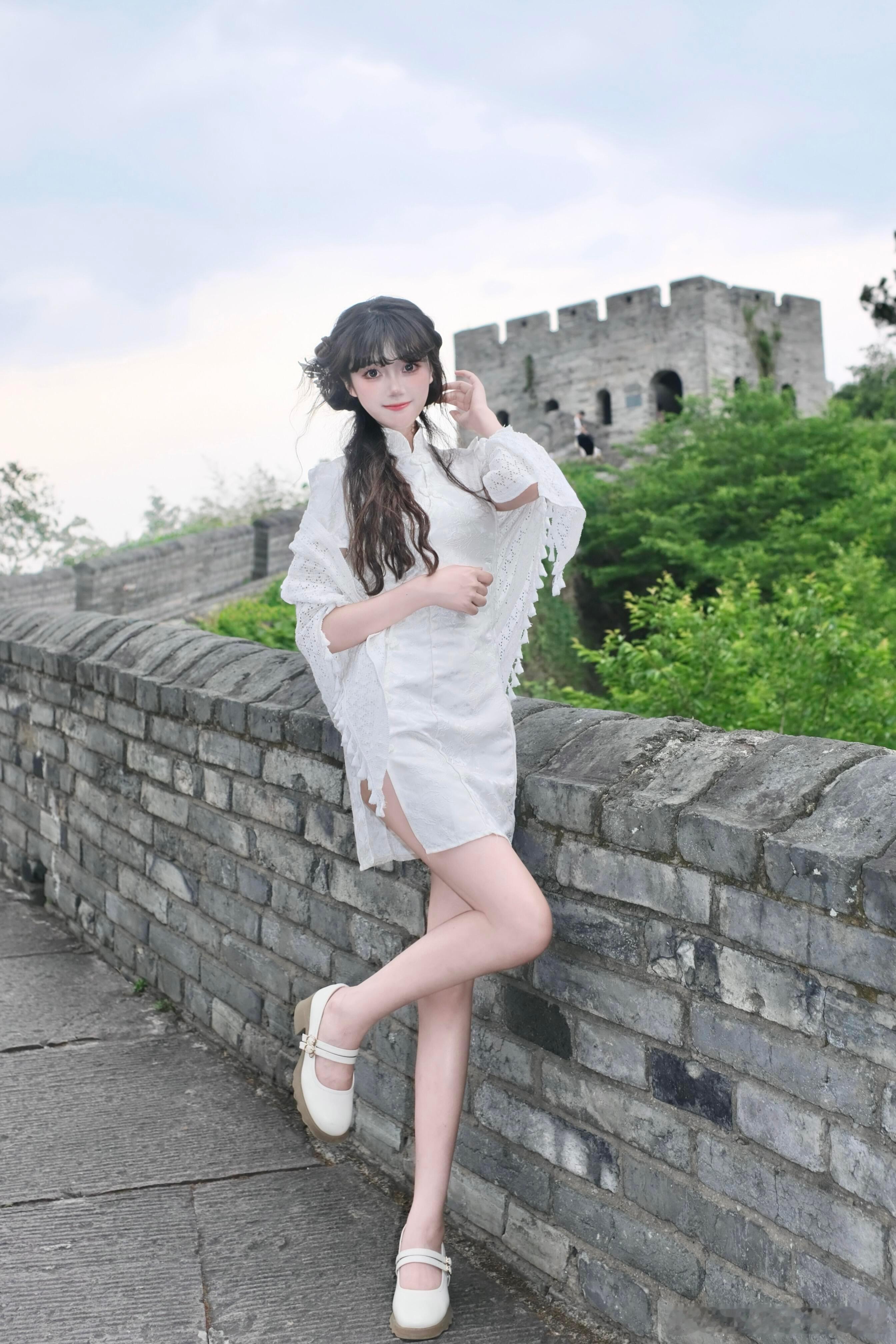 古道城墙，旗袍与玛丽珍，古色古香古典美～​​​