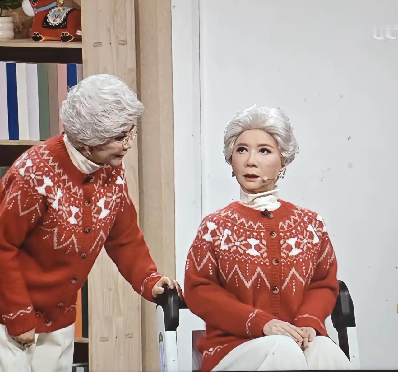 看了春晚第一个小品我惊呆了现在时代已经发展这么快了嘛！​在春晚上，蔡明饰演的