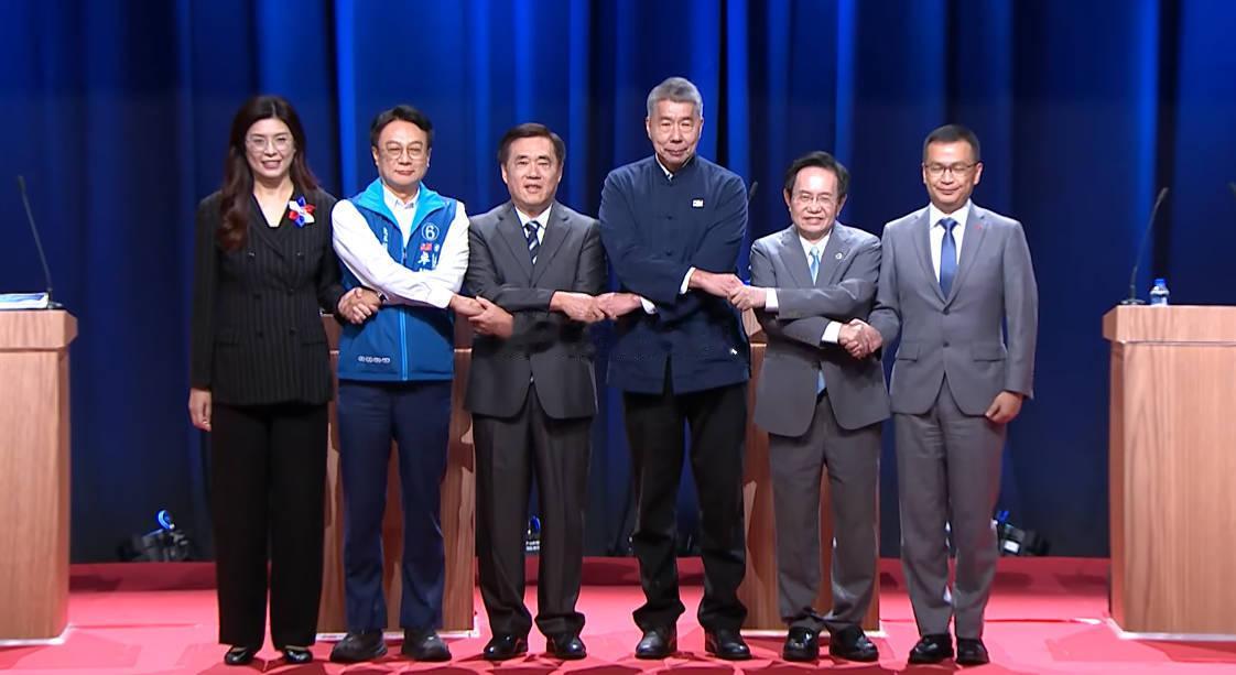 对岸蓝营，耗子计划给猫系铃铛大会，现在开始[大笑][大笑]也可以说是幻想大会[嘻