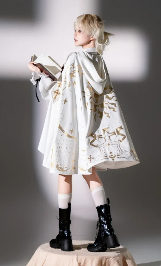 修士服
