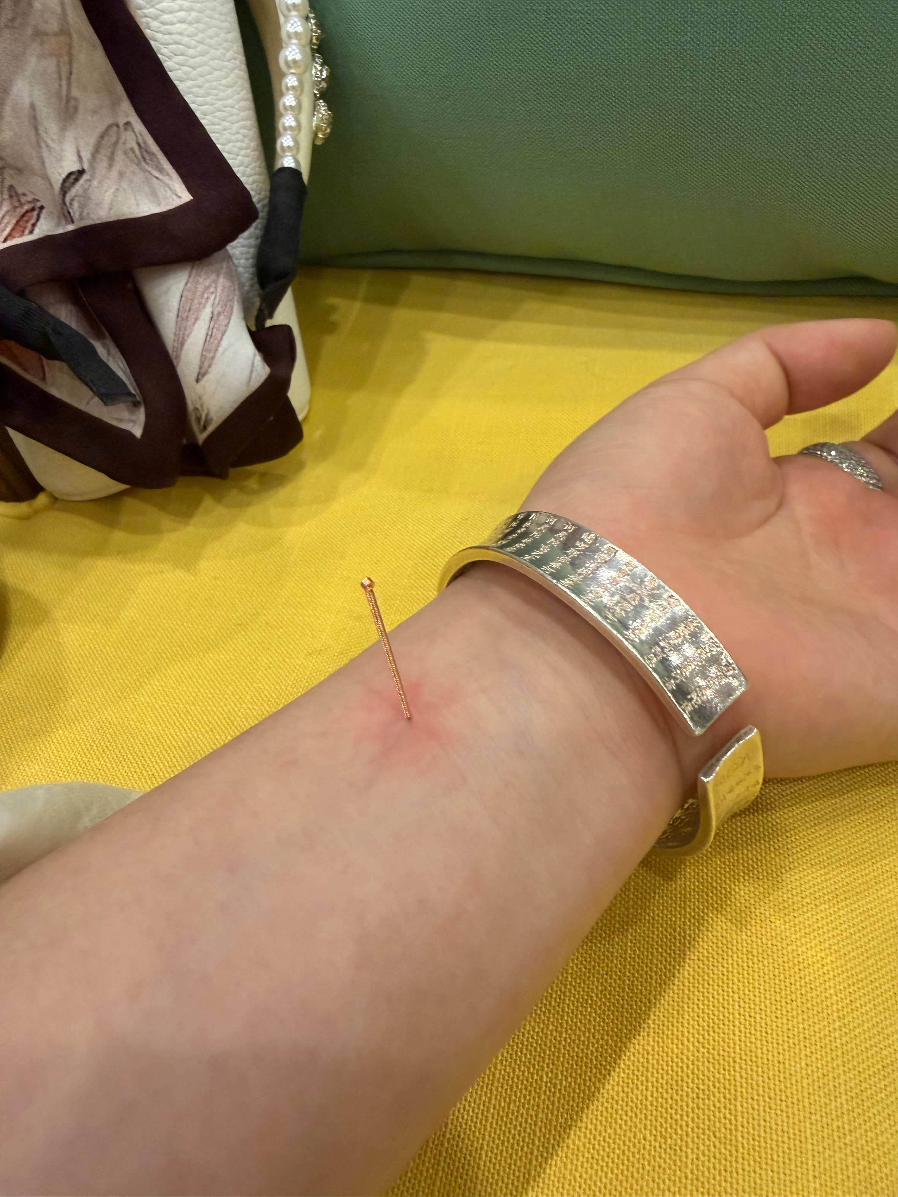 下午学黄老的中医课✅我的笔记整理分享经络者决死生，调虚实，不可不通。伤寒六经辨